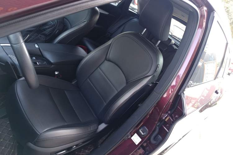 Used Infiniti QX50 2018 2.0T Two-Wheel Drive Fashion Edition
