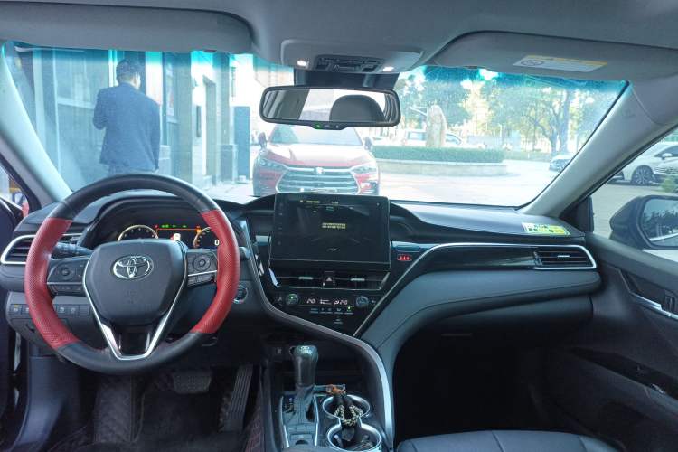 Used Toyota Camry 2023 2.5G Luxury Edition
