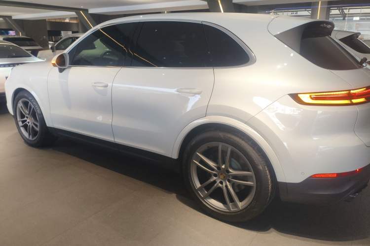 Used Porsche Cayenne 2024 Cayenne 3.0T
