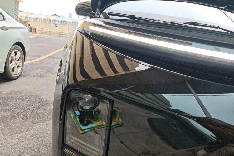 Used Li Auto L9 2025 Pro Smart Refreshed Edition
