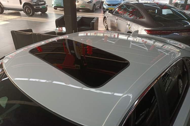 Used Honda Civic 2023 240TURBO CVT Dynamic · Center Stage Special Edition