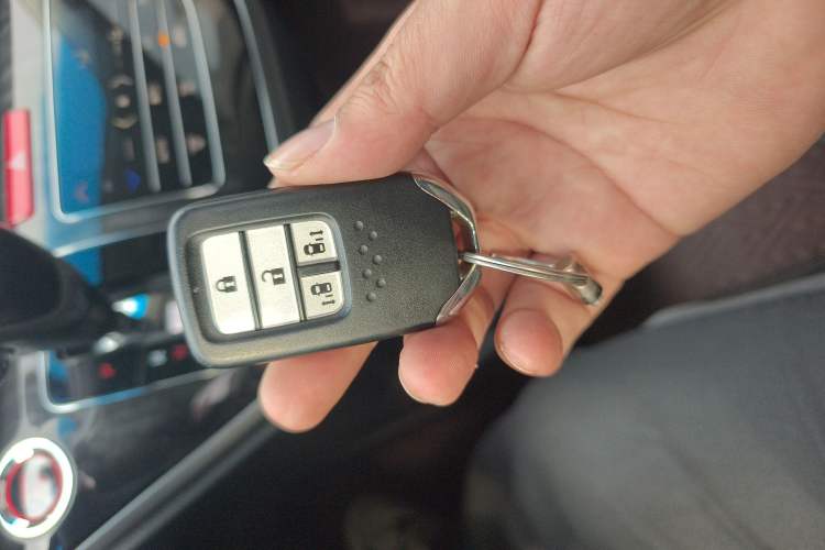 Used Honda Elysion 2019 2.0L Hybrid Luxury Edition