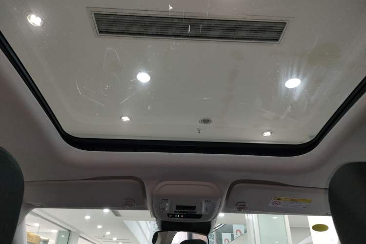 Used Buick Envision 2025 25T Entry-Grade Platinum Edition
