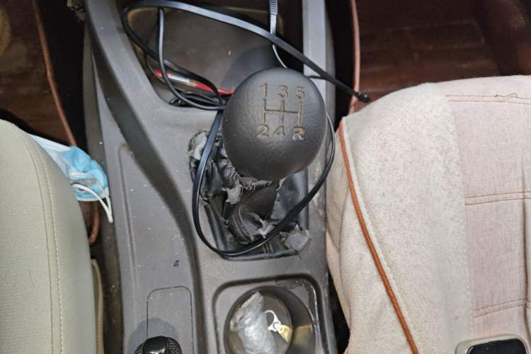 Used Wuling Rongguang V 2016 1.5L Standard Version