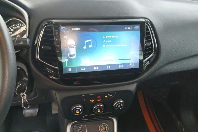 Used  Compass 2017 200T Automatic Comfort Edition
