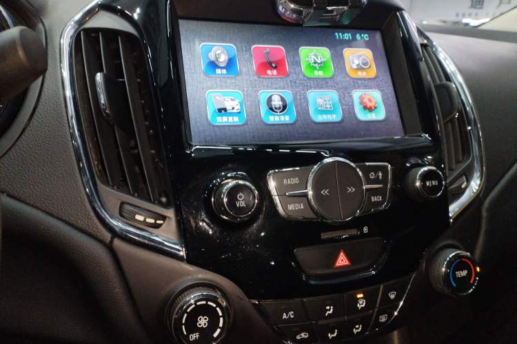 Used Chevrolet Cruze 2015 1.5L Automatic Luxury Edition
