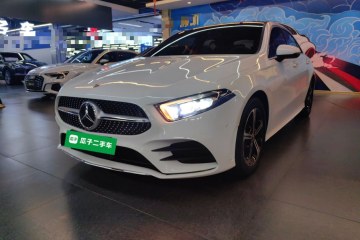 Used Mercedes-Benz A-Class 2022 Revised Version A 200 L Sport Sedan Fashionable Style