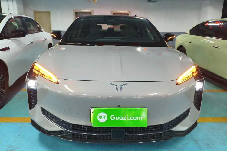 Used Hongqi EH7 2024 690 Pro