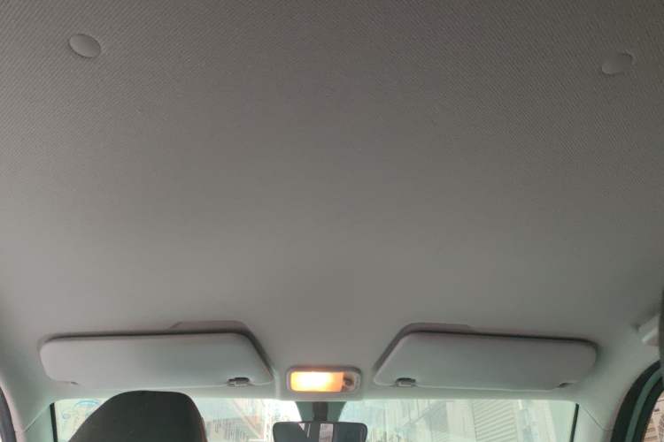 Used Wuling Hongguang MINIEV 2022 Macaron Premium Model – Lithium Iron Phosphate
