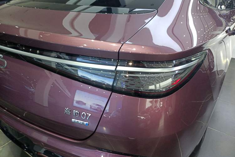 Used BYD Seal 07 DM-i 2025 Intelligent Driving Version DM-i 1.5T 125 km Range Flagship Edition