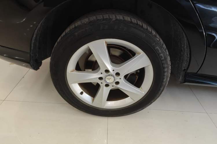 Used Mercedes-Benz M-Class 2014 ML 320 4MATIC