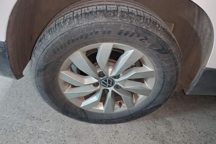 Used Volkswagen Tharu 2022 280TSI Two-Wheel Drive Trend Edition
