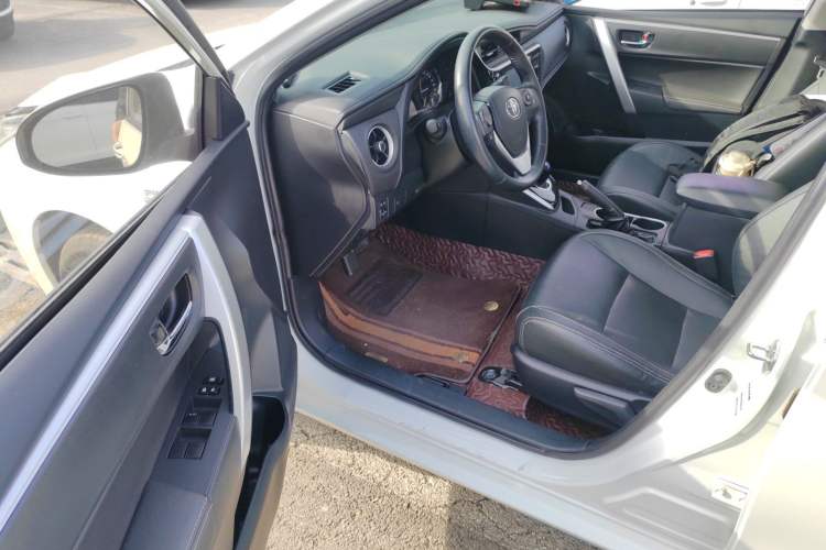 Used Toyota Levin Hybrid E+ 2019 1.8L PH V E-CVT Luxury Edition
