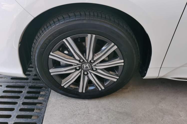 Used Honda Odyssey 2024 2.0L eHEV Sharp & Enjoy Edition
