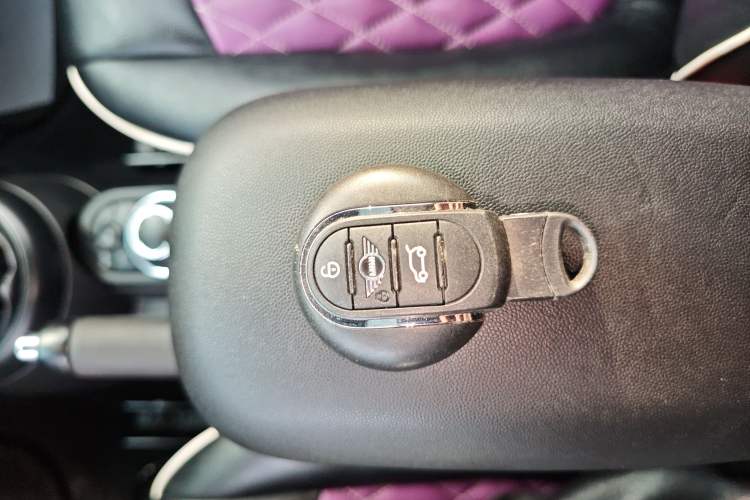 Used  MINI 2015 1.2T ONE Five-Door Edition