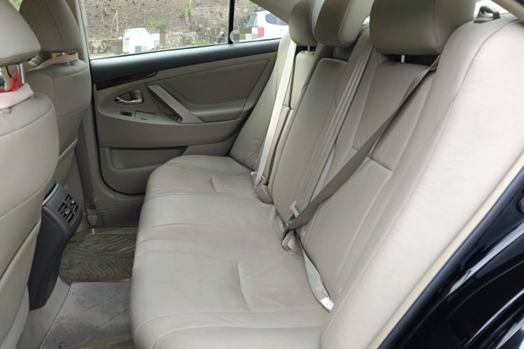 Used Toyota Camry 2013 200G Classic Luxury Edition
