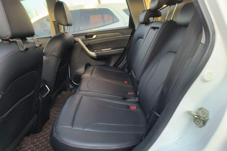 Used Haval M6 2017 1.5T Manual Two-Wheel Drive Elite Model