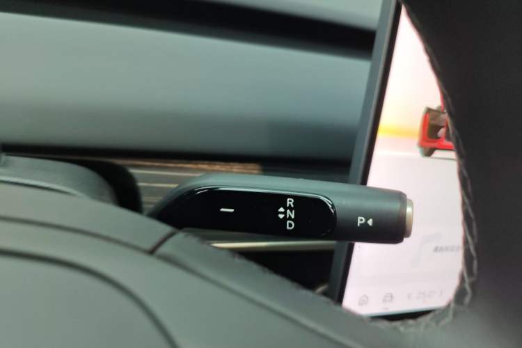 Used ONVO L60 2024 60 kWh All-Wheel Drive