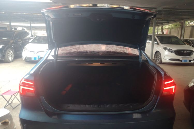 Used Roewe i6 2018 20T Automatic Internet Smart Edition