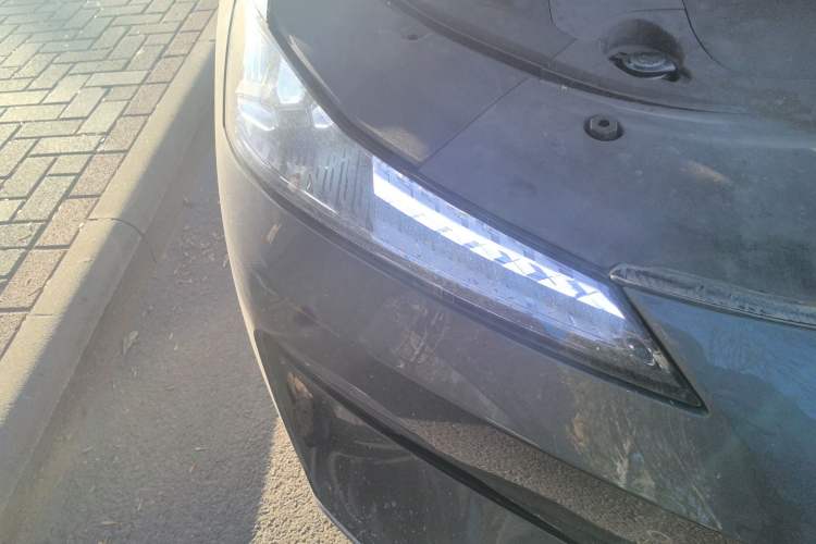 Used  SL03 2023 200Max Range-Extended Version