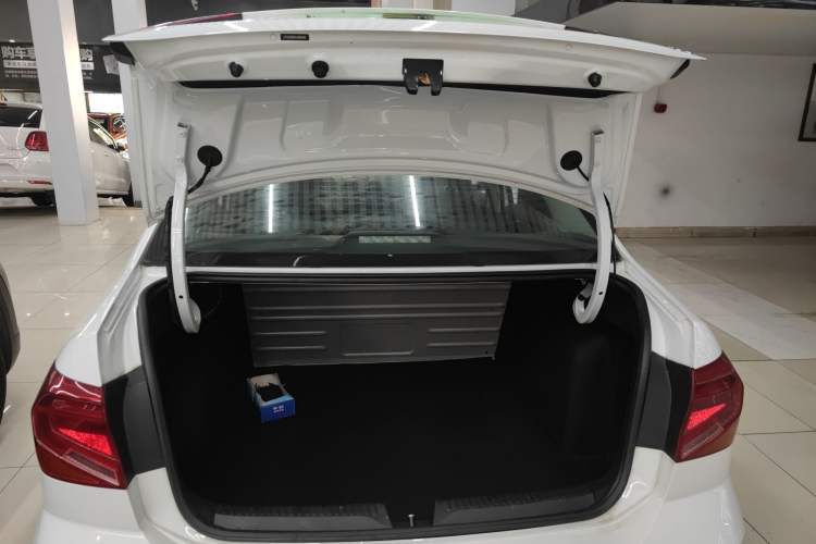 Used Volkswagen Jetta 2017 1.5L Automatic Comfort Model