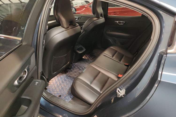 Used Volvo S60 2020 T4 Zhiyuan Luxury Edition