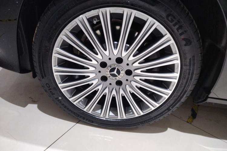 Used Mercedes-Benz E-Class 2023 E 300 L Luxury Model