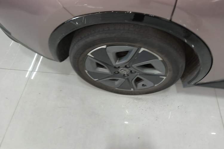 Used Toyota bZ3 2023 616 km Long-Range Premium
