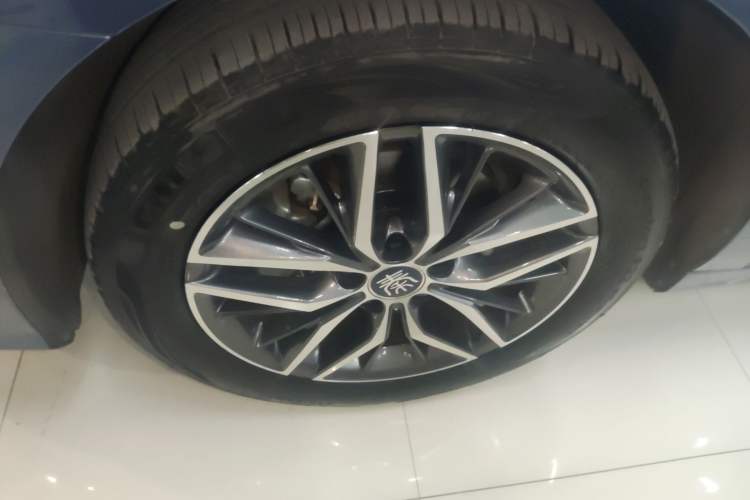 Used BYD Qin PLUS 2024 HONOR Edition DM-i 120KM Beyond Model
