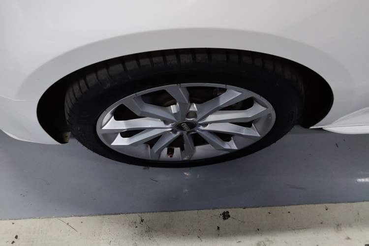 Used Audi A4L 2018 30th Anniversary Edition 40 TFSI Fashion Model
