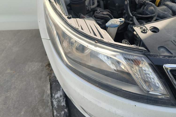 Used Kia K2 2012 Hatchback 1.4L MT GLS
