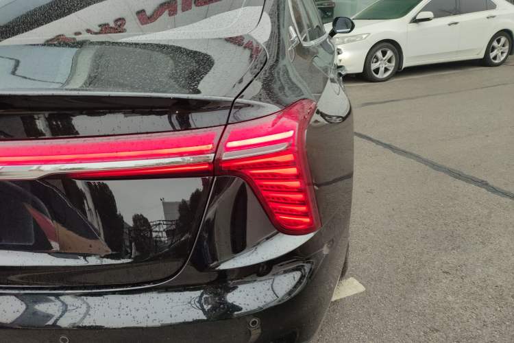 Used Hongqi H5 2024 1.5T DCT Smart Connect Flagship Edition