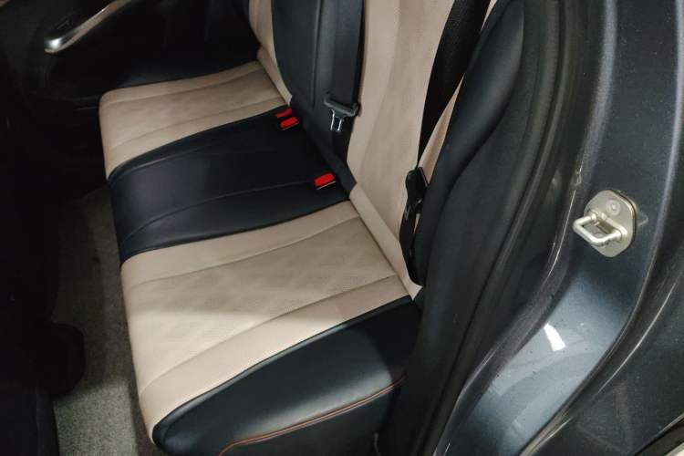 Used BYD Dolphin 2023 420 km Fashion Edition