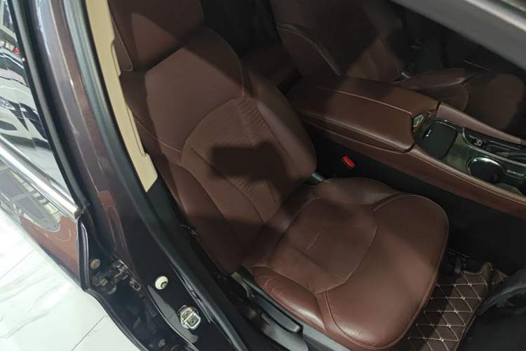 Used Buick Envision 2016 20T Two-Wheel-Drive Elite Model
