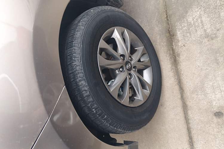 Used Hyundai ix35 2015 2.0L Automatic 2WD Comfort Edition China IV Standard
