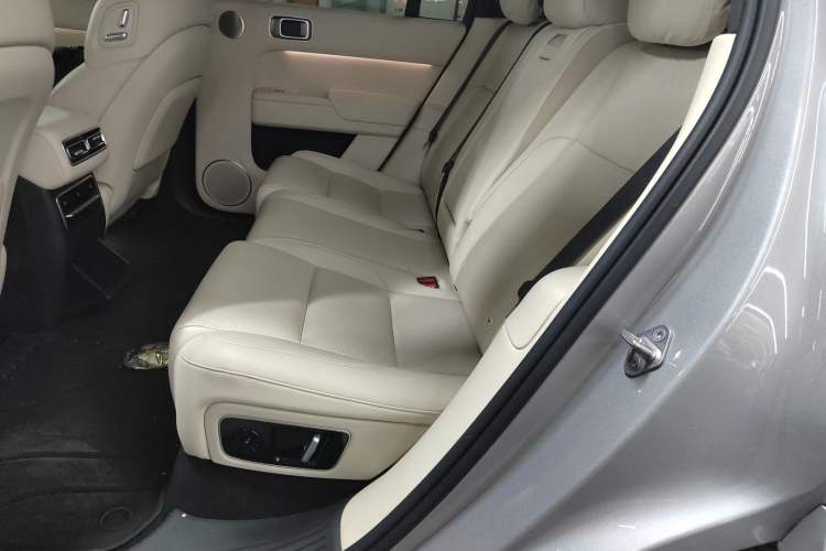 Used Li Auto L7 2023 Pro Model
