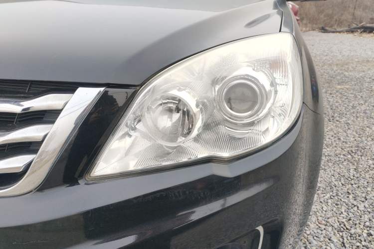 Used Haval H6 2015 Upgraded Model 1.5T Manual Two-Wheel Drive Elite Version