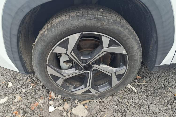 Used Geely Auto FX11 2023 2.0TD DCT Prestige Edition
