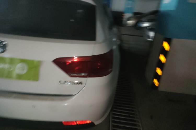 Used Volkswagen Gran Lavida 2013 1.6L Automatic Comfort Model