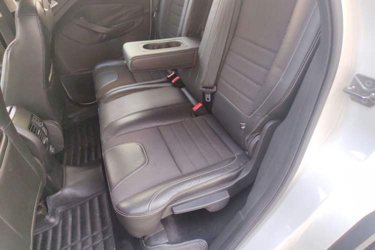 Used Ford Kuga 2013 1.6L GTDi Two-Wheel-Drive Trend Model
