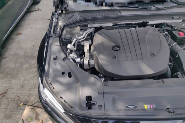 Used Volvo S90 2024 B5 Zhiyi Luxury Edition
