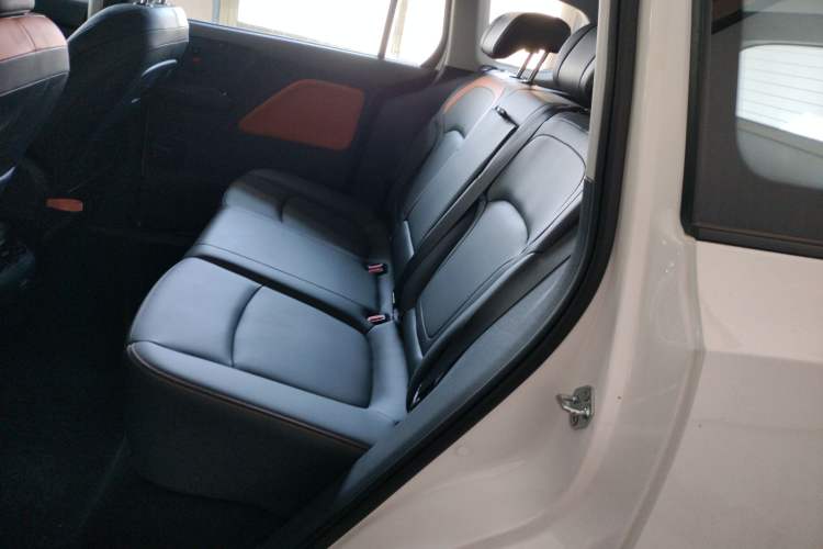 Used Bestune NAT 2023 PRO Comfort Travel Edition 419km
