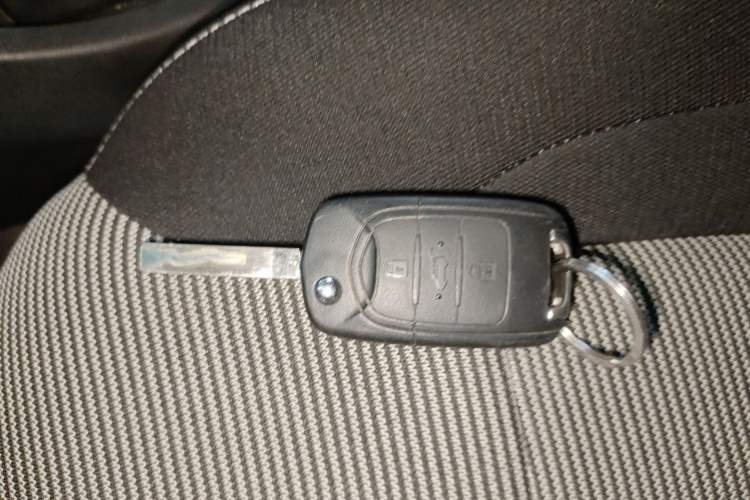 Used Wuling Hongguang 2021 1.5L S Base Version LAR
