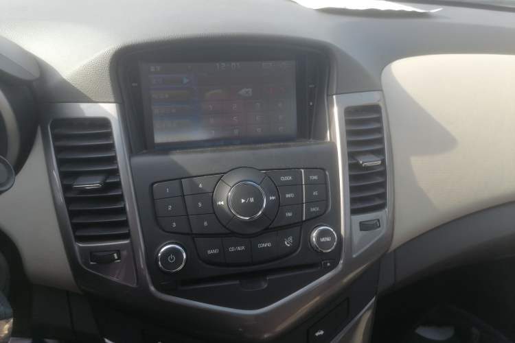 Used Chevrolet Cruze 2015 1.5L Classic SE AT
