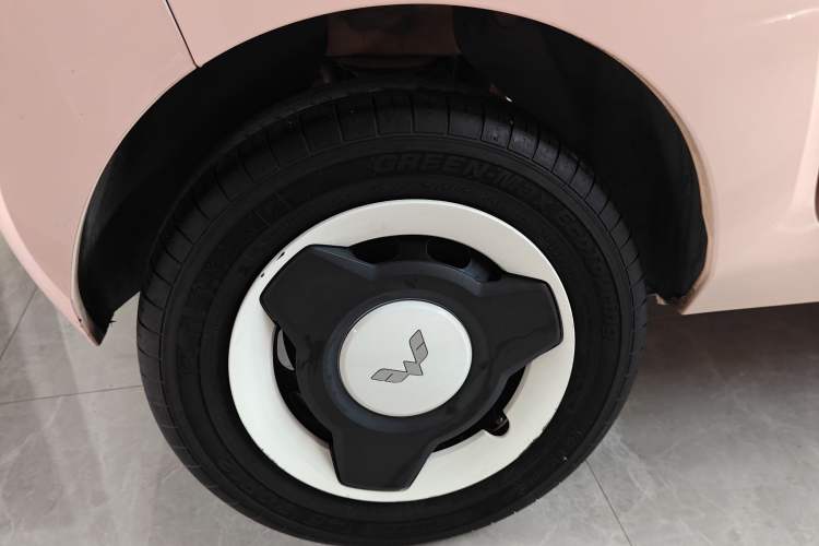 Used Wuling Hongguang MINIEV 2021 Macaron Premium Model – Lithium Iron Phosphate