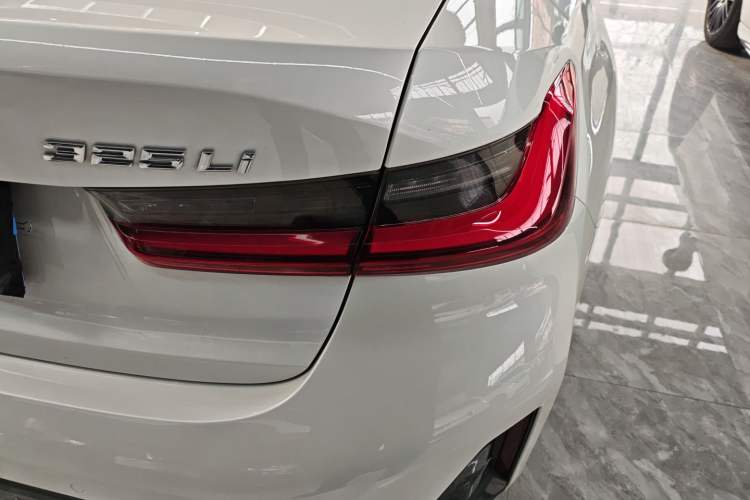 Used BMW 3 Series 2023 325Li M Sport Package
