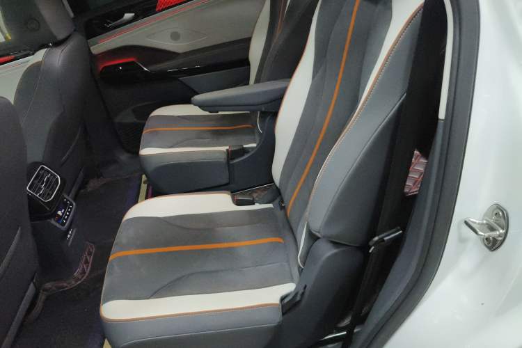 Used Volkswagen ID.6 CROZZ 2021 Revised Version Long-Range PRO Edition
