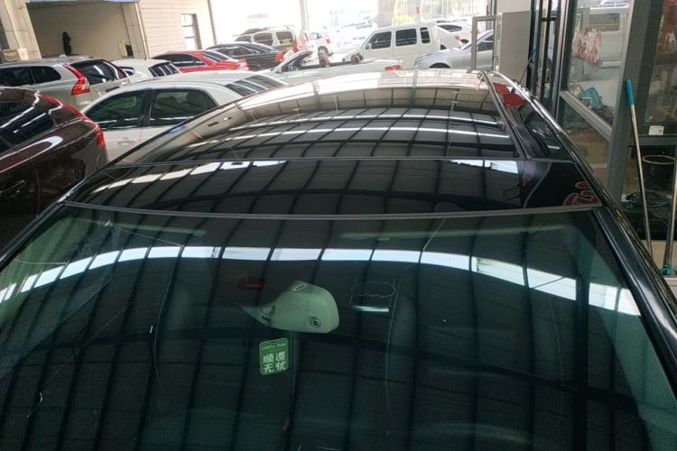 Used Mercedes-Benz R-Class 2014 R 320 4MATIC Luxury Model