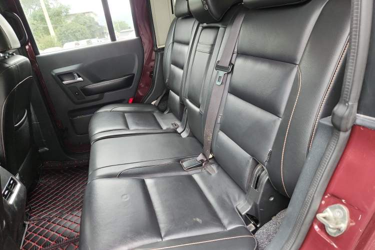 Used Beijing Auto BJ40 2016 40L 2.3T Automatic All-Wheel Drive Premium Edition