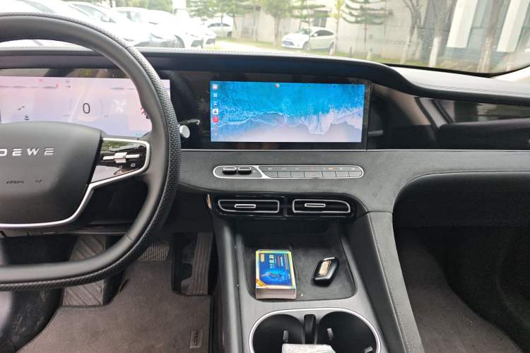 Used Roewe D7 2023 EV 510km Rear-Drive Flagship Edition
